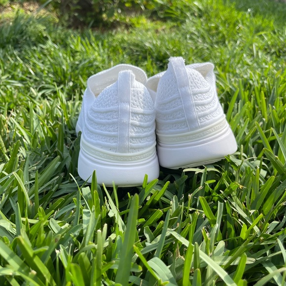 APL🔴 TechLoom Wave hybrid Running shoe size men 9 women 10.5 - Picture 11 of 14